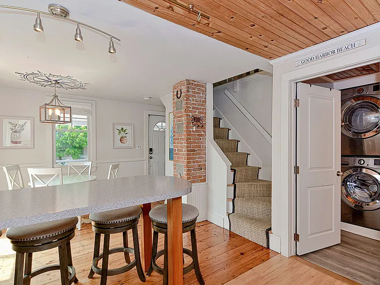 58 Eastern Point Rd — Photo 11