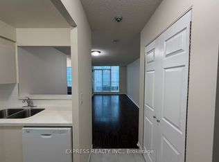 39 Pemberton Ave #Penthouse 16, Toronto, ON M2M 4L6