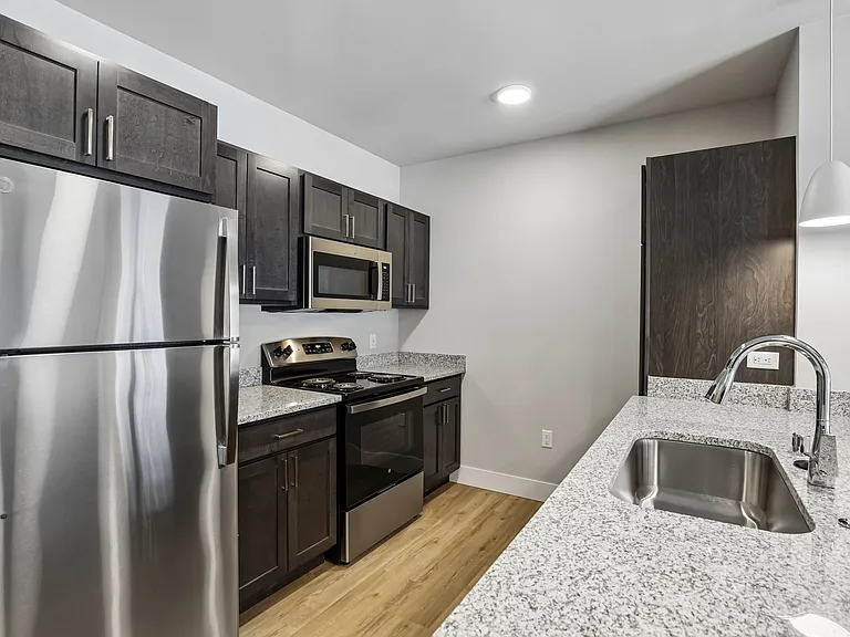 The Victoria at Huxley Yards - A 55+ Community — Photo 30