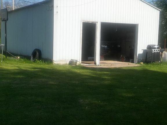 pole barn