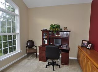24774 Prairie Grass Dr, Aldie, VA 20105