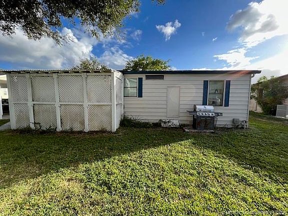 3rd image of 2555 Pga Blvd #327