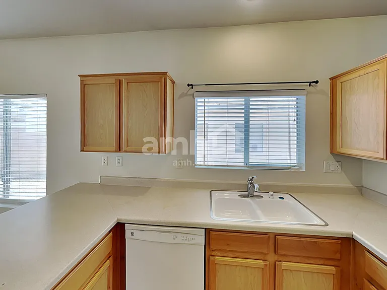 6208 Morning Wing Dr — Photo 3