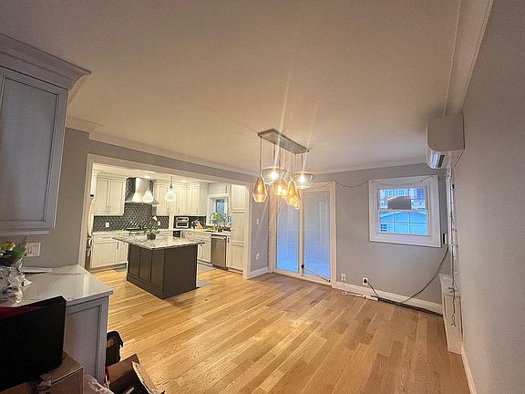 4th image of 8349 250th St