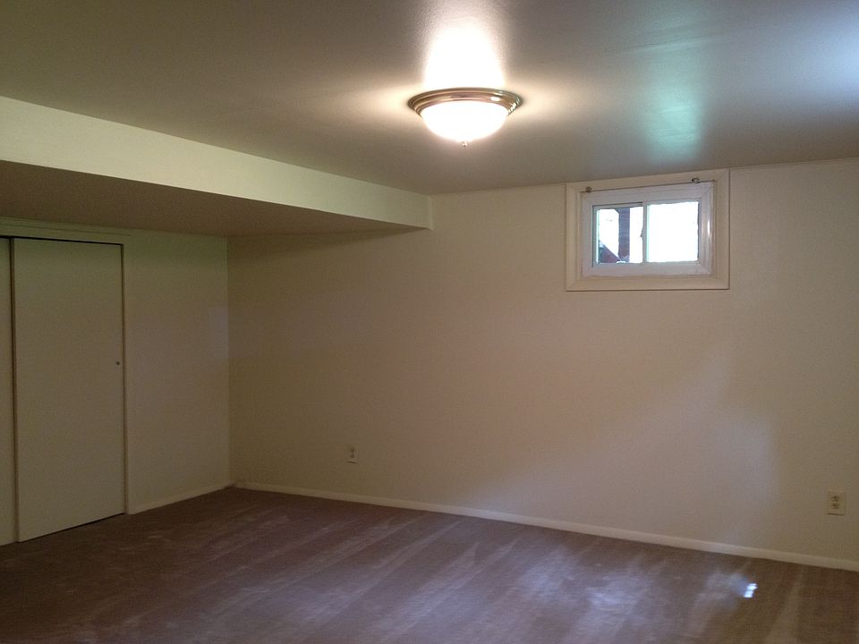 2nd image of 17 Crown Terrace # Fl Ground