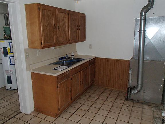 5th image of 76 Mosher Ave