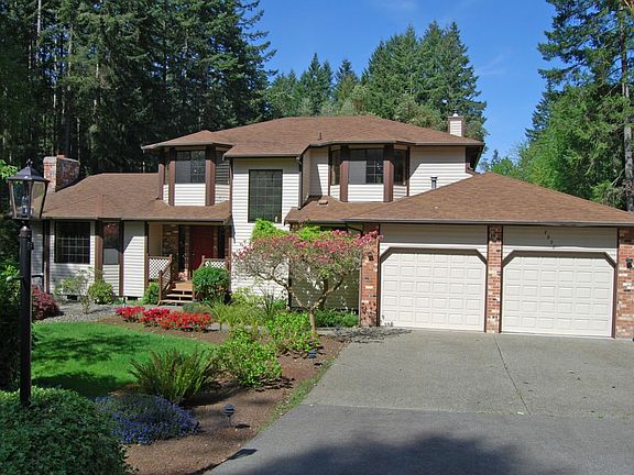 2nd image of 7920 61st Ave NW