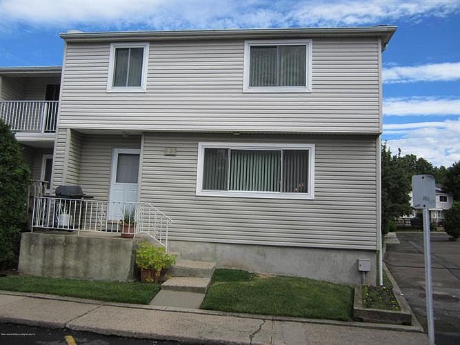 1st image of 446 Caswell Ave #1