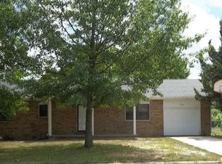 1302 S 18th Ave, Ozark, MO 65721