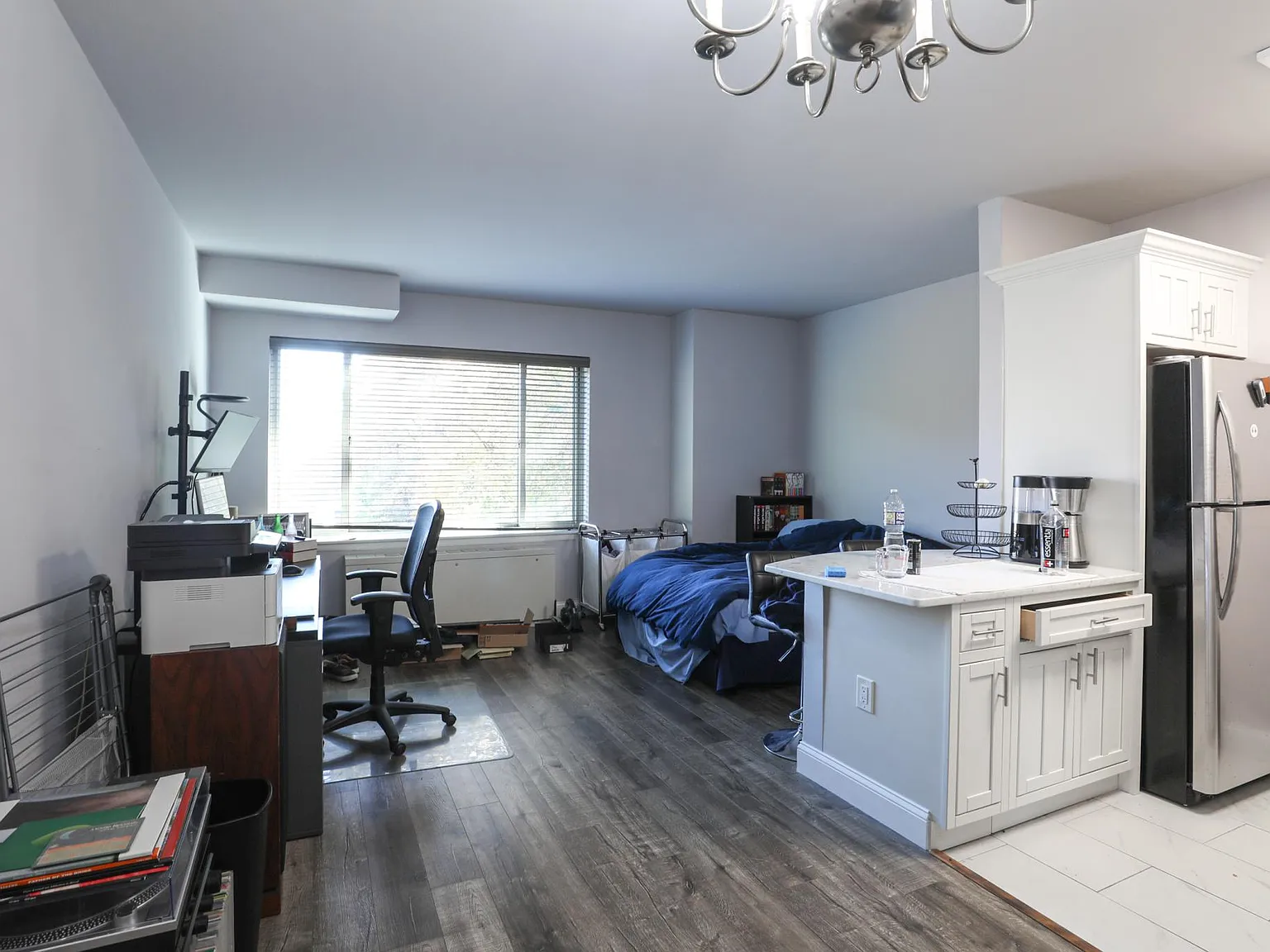 Studio, 439 sqft, $1,700 — Photo 4