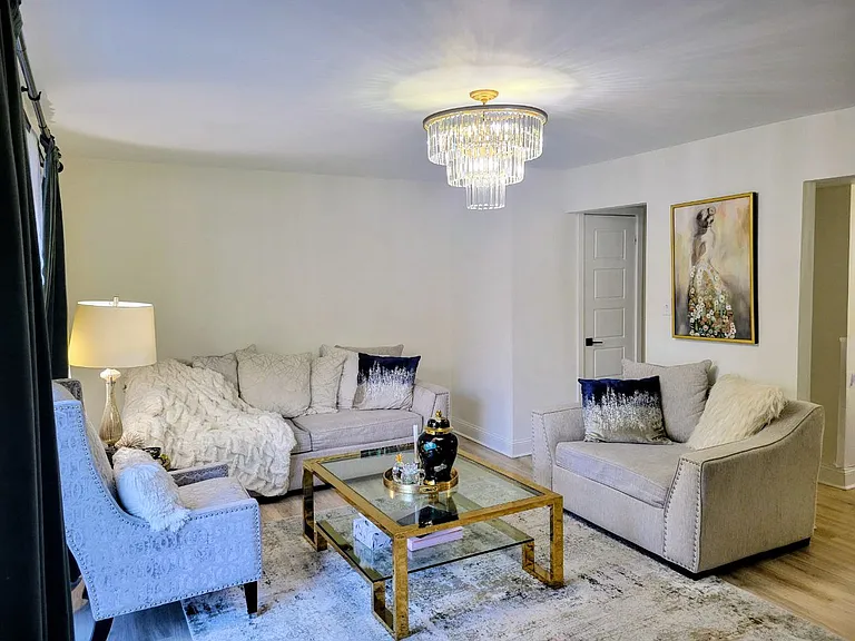 8614 Spruce Run Ct — Photo 3