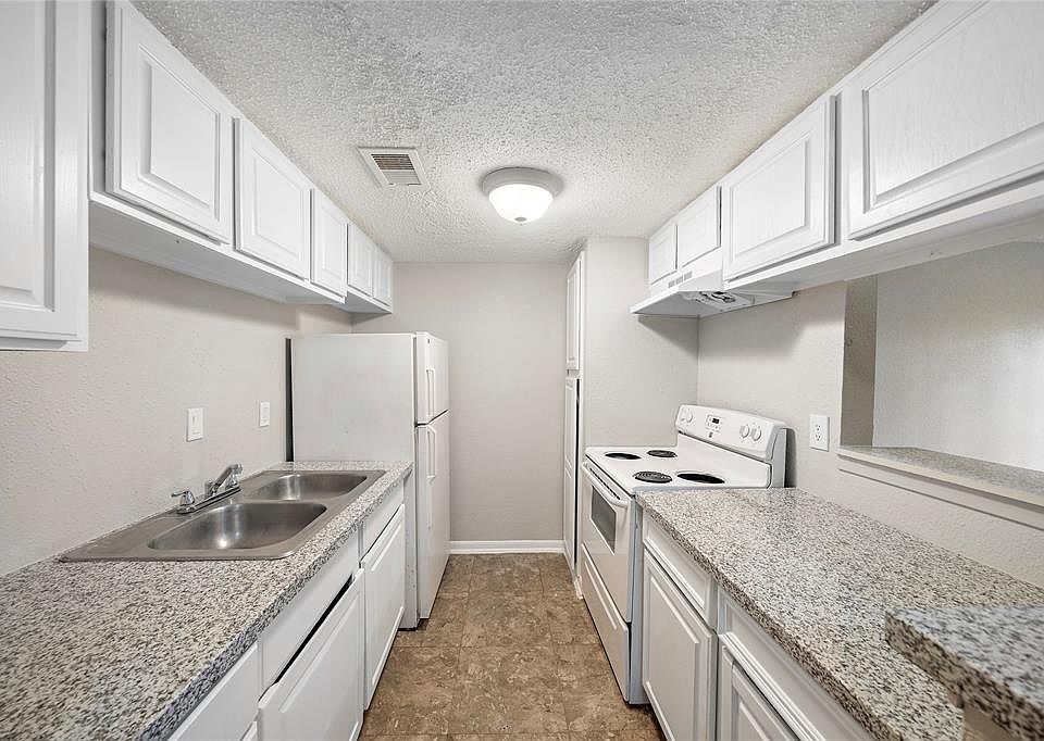 Inwood Pines Condominiums 7402 Alabonson Rd Houston TX Zillow