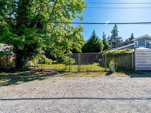 5th image of 12276 Agar St