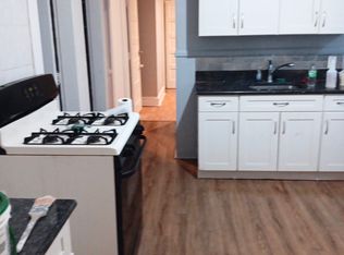 373 Gregory St #2, Bridgeport, CT 06604