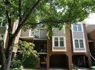 229 S Clarkson St, Charlotte, NC 28202