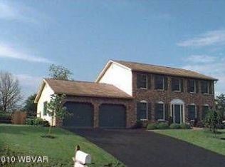 160 W Hills Dr, Williamsport, PA 17701