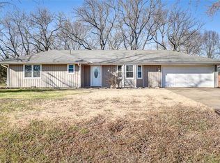 19014 Lowell Ave, Stilwell, KS 66085