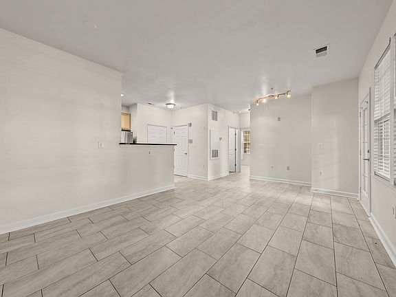 4th image of 42537 Rockrose Sq Unit 101