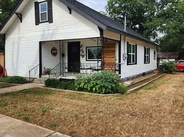 415 N Main St, Henrietta, TX 76365