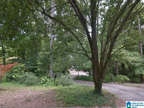 2427 Indian Lake Dr, Birmingham, AL 35244