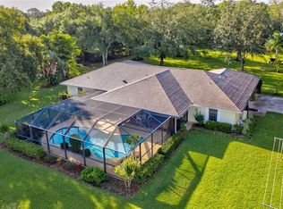3590 11th St SW, Vero Beach, FL 32968