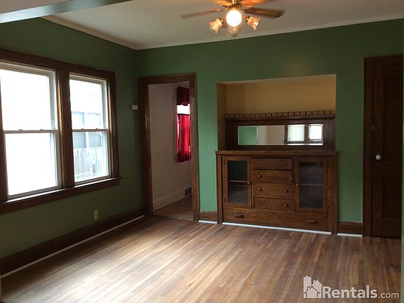 5th image of 2931 Sheridan Ave N