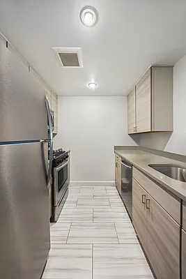 Sold by Compass | media 22