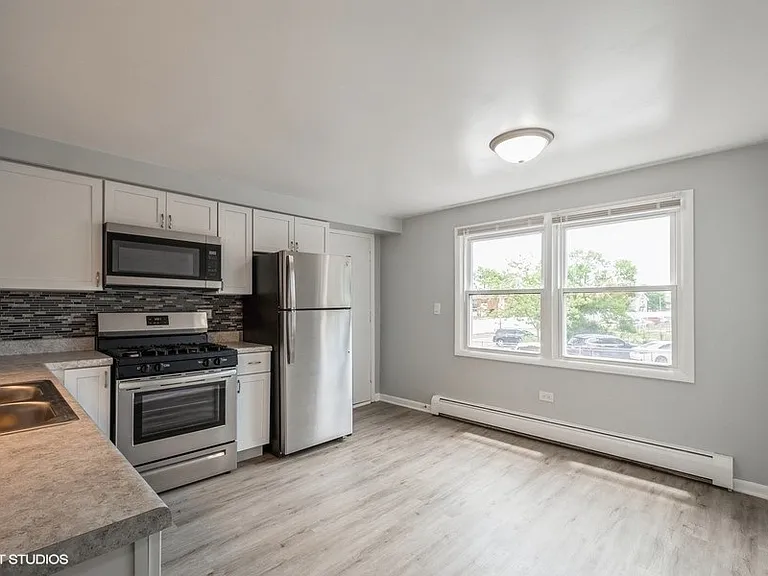 9255 Noel Ave #B7 — Photo 3