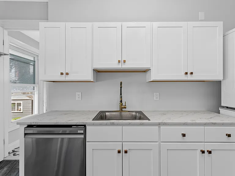 361 Willow St #2 — Photo 5