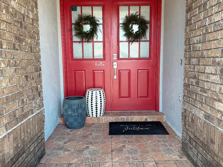 3415 Windy Wood Dr — Photo 2