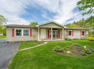 3554 Brooks Rd, Oshkosh, WI 54904