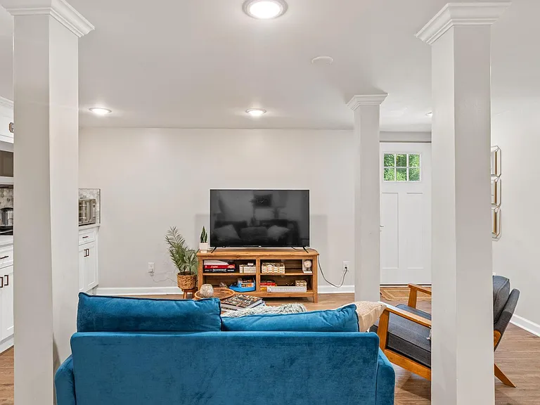 1362 Willivee Dr #B — Photo 14