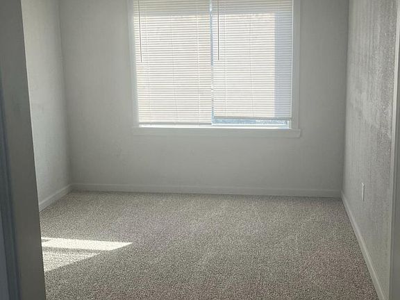 Unit Photo