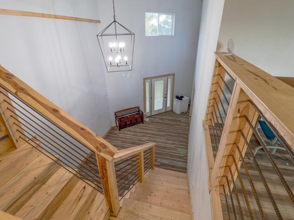 2881 111th St NE, Surrey, ND 58785