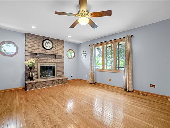 5th image of 13610 S 84th Ave