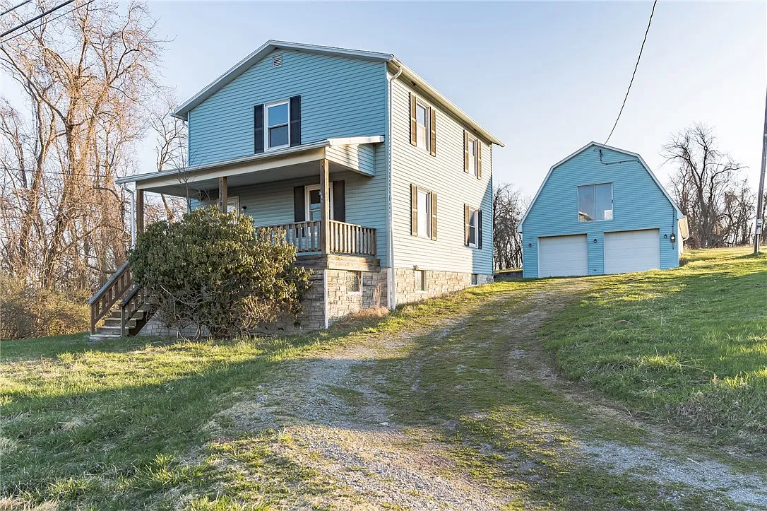 358 Labelle Rd photo 1