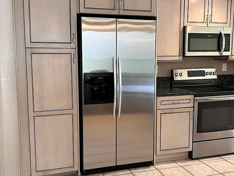 10993 Avenida De Los Lobos — Photo 8