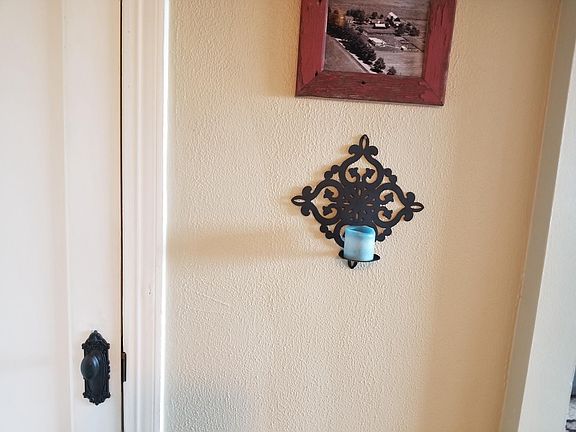 3rd image of 15 E Kirby St APT 330