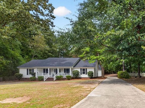 3rd image of 3811 Fletcher Dr