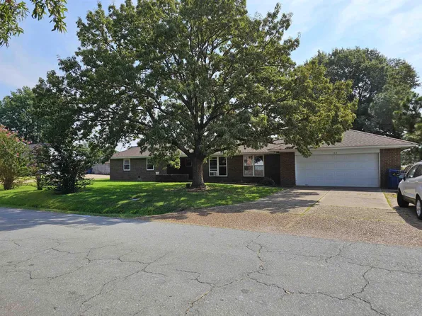 102 Chestnut St, England, AR 72046
