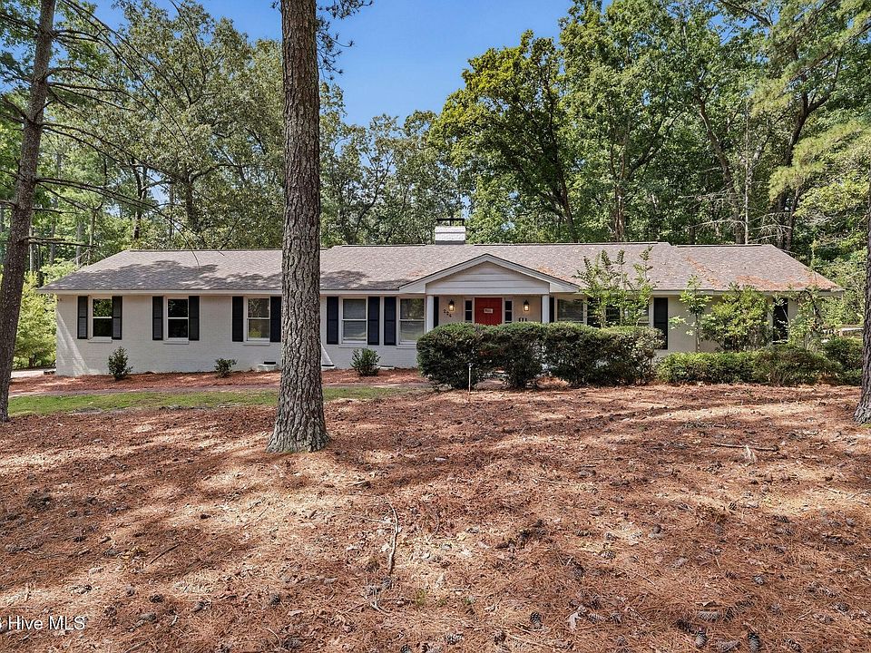 1st image of 224 Heather Lane