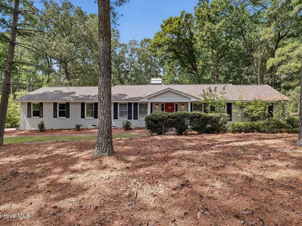 224 Heather Lane, Southern Pines, NC 28387
