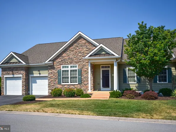 12902 Hawkins Cir, Hagerstown, MD 21742