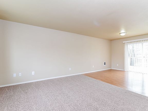5th image of 213 2nd Ave N