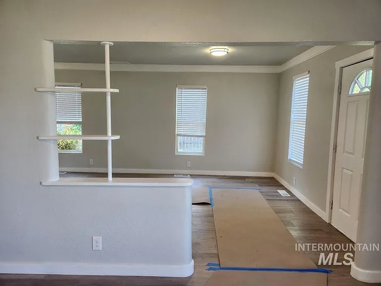 522 N 9th St — Photo 11