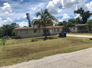 2430 Parkway St, Fort Myers, FL 33901
