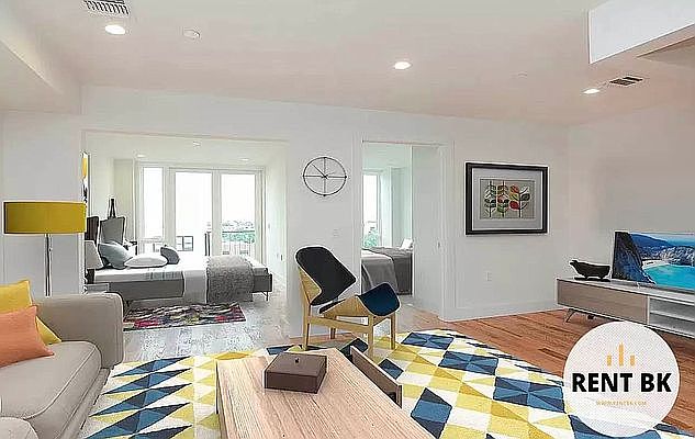 1st image of 912 Bergen St #2C