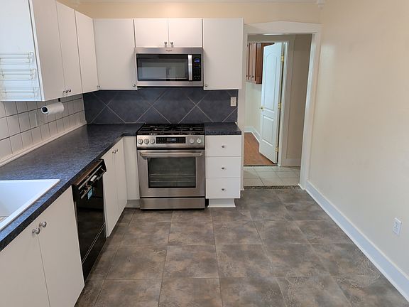 4th image of 125 Goodloe Ave