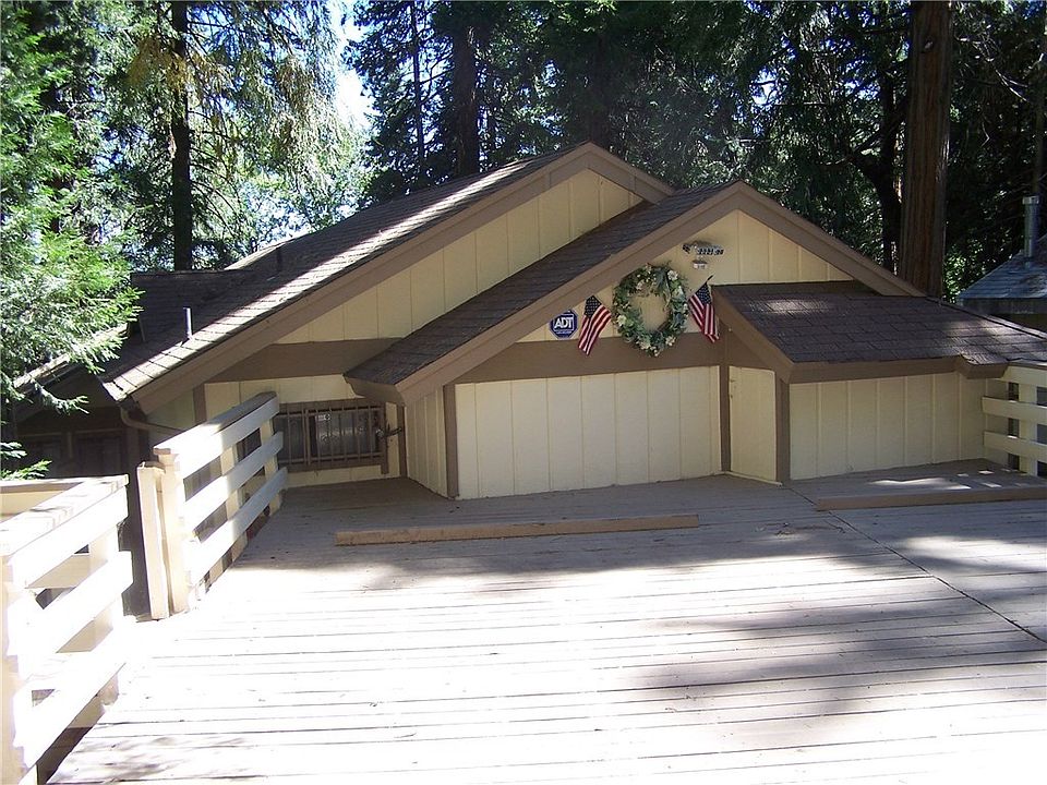 1st image of 864 Oakmont Ln