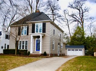 314 Saddler Rd, Bay Village, OH 44140